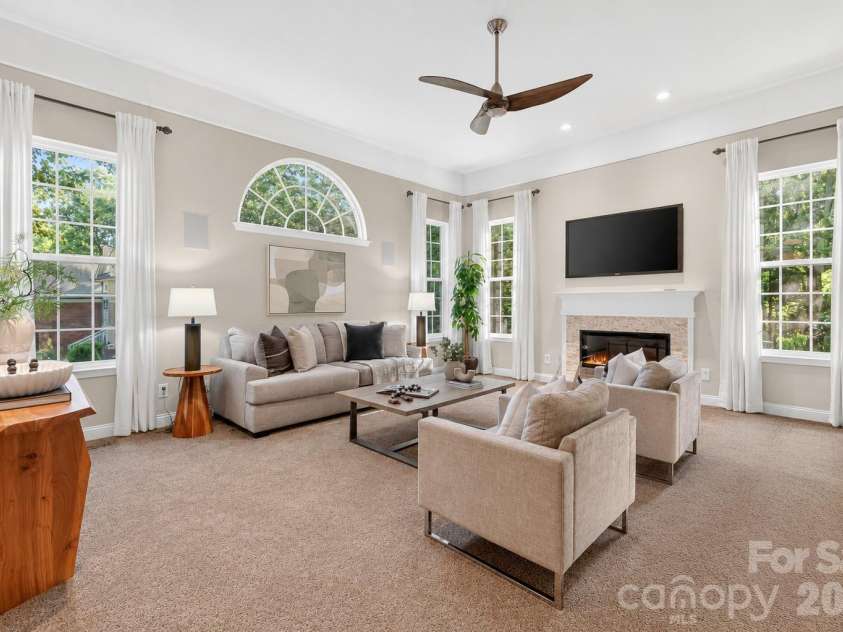 3012 Nablus Drive, Waxhaw, NC 28173.  MLS# CAR4400994, YatesRealty ID 21502. 