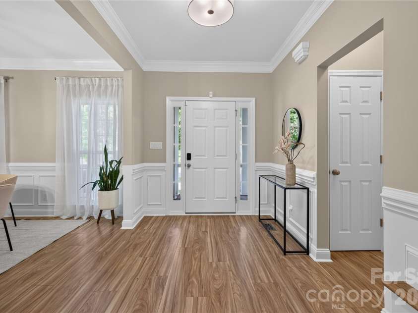 3012 Nablus Drive, Waxhaw, NC 28173.  MLS# CAR4400994, YatesRealty ID 21502. 