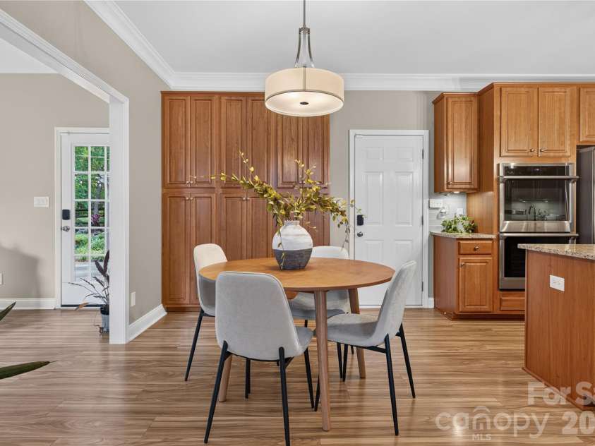 3012 Nablus Drive, Waxhaw, NC 28173.  MLS# CAR4400994, YatesRealty ID 21502. 