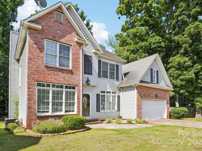 116 Scottie Court, Rock Hill, SC 29730.  MLS# CAR4271241, YatesRealty ID 21503. 