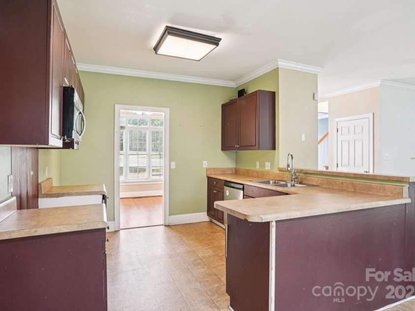 116 Scottie Court, Rock Hill, SC 29730.  MLS# CAR4271241, YatesRealty ID 21503. 