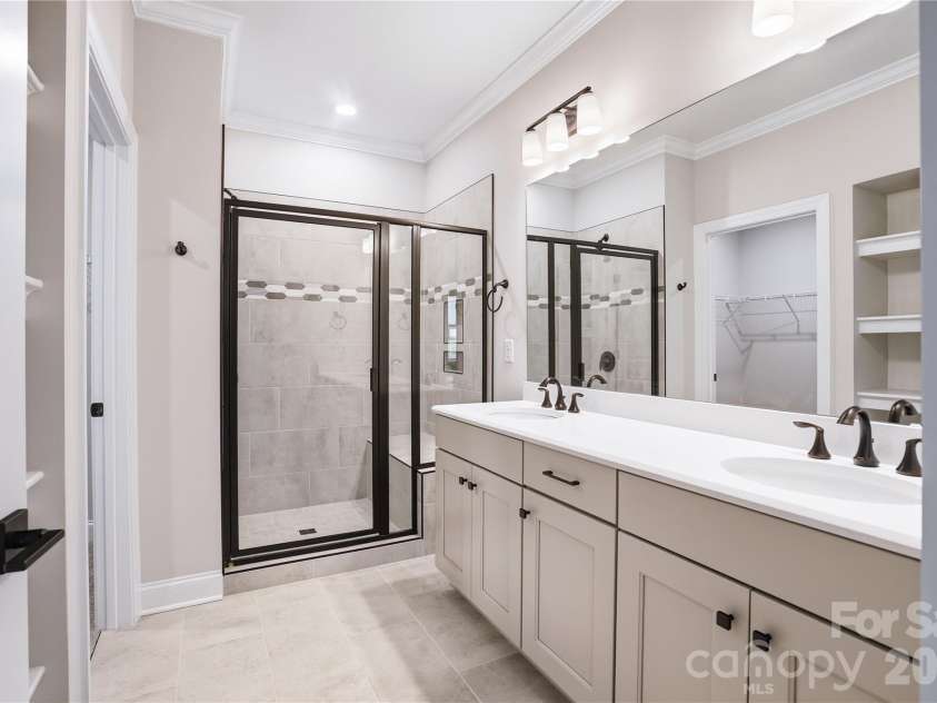 5562 Caneel Lane, Denver, NC 28037.  MLS# CAR4365008, YatesRealty ID 21504. Designer touches throughout