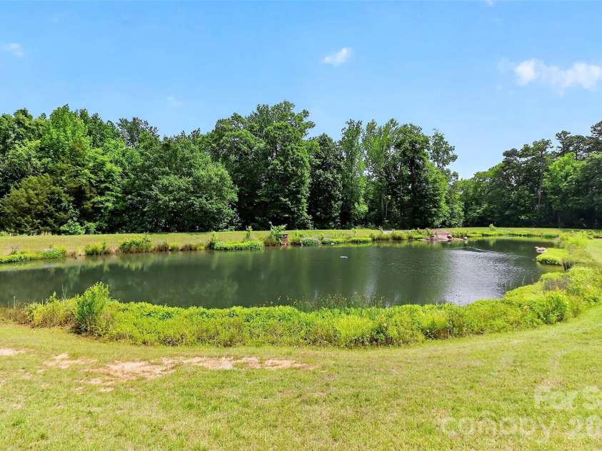 16809 Doe Valley Court, Cornelius, NC 28031.  MLS# CAR4380695, YatesRealty ID 21505. 