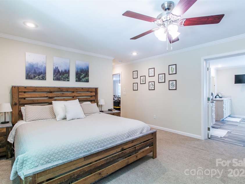 24 Hallelujah Hollow, Pisgah Forest, NC 28768.  MLS# CAR4270636, YatesRealty ID 21507. 