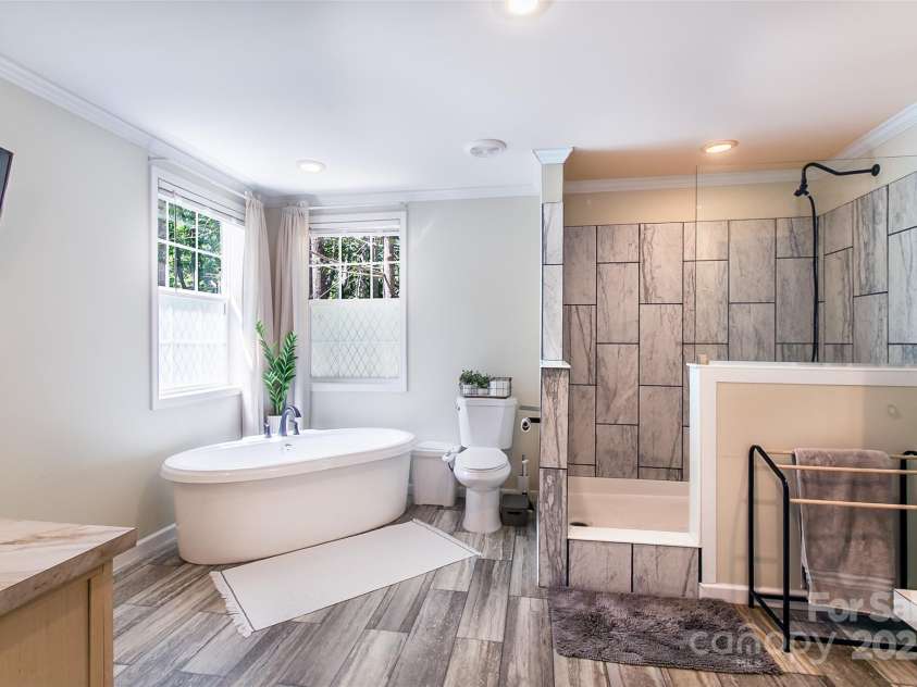 24 Hallelujah Hollow, Pisgah Forest, NC 28768.  MLS# CAR4270636, YatesRealty ID 21507. 