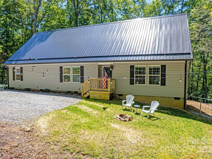 24 Hallelujah Hollow, Pisgah Forest, NC 28768.  MLS# CAR4270636, YatesRealty ID 21507. 