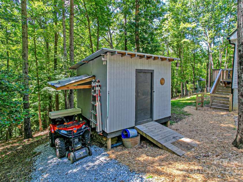 24 Hallelujah Hollow, Pisgah Forest, NC 28768.  MLS# CAR4270636, YatesRealty ID 21507. 