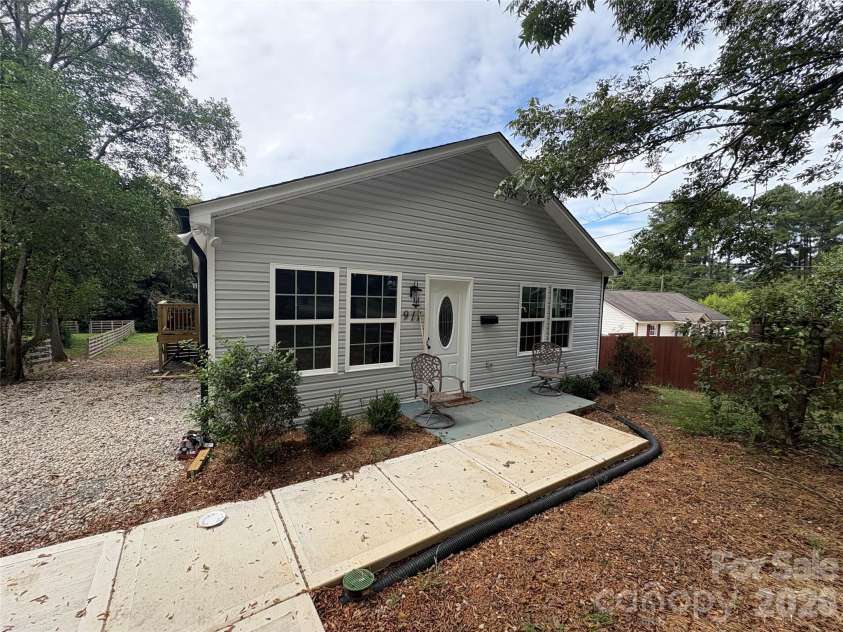 911 Plyler Street, Monroe, NC 28110.  MLS# CAR4356393, YatesRealty ID 21507. FRONT