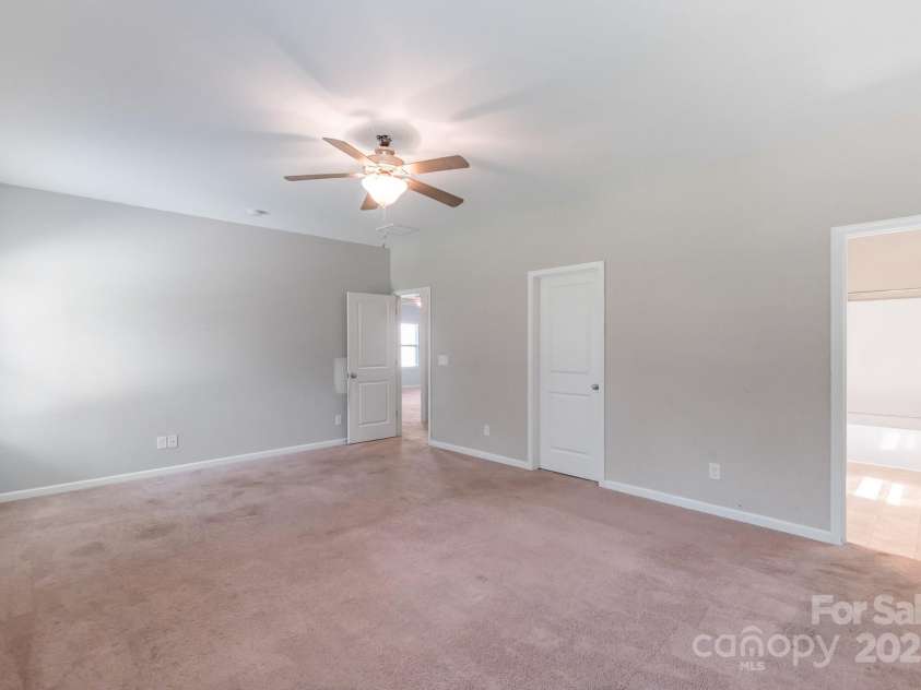 3296 Saddlebrook Drive, Midland, NC 28107.  MLS# CAR4273896, YatesRealty ID 21508. 