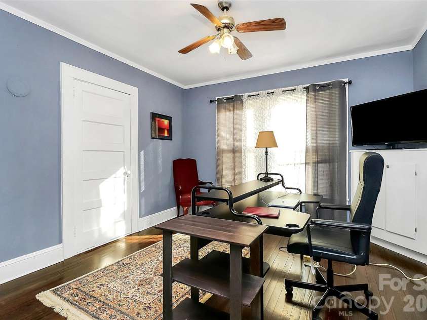 707 Oakshade Avenue, Kannapolis, NC 28083.  MLS# CAR4372011, YatesRealty ID 21509. 