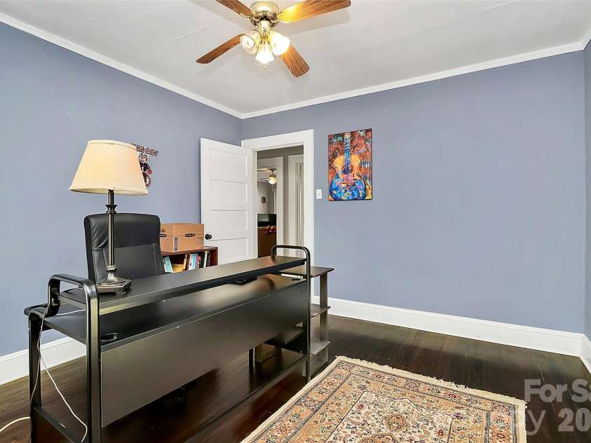 707 Oakshade Avenue, Kannapolis, NC 28083.  MLS# CAR4372011, YatesRealty ID 21509. 