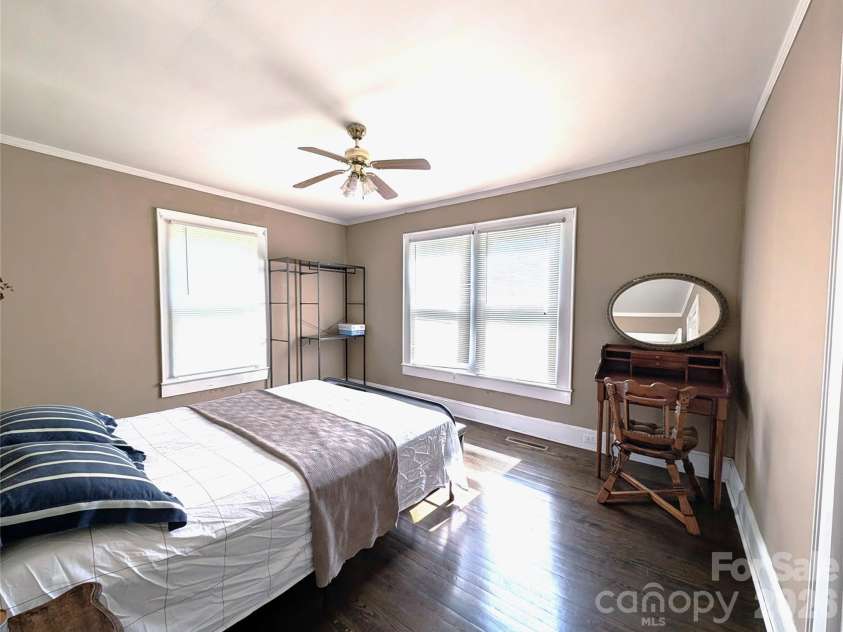 707 Oakshade Avenue, Kannapolis, NC 28083.  MLS# CAR4372011, YatesRealty ID 21509. 
