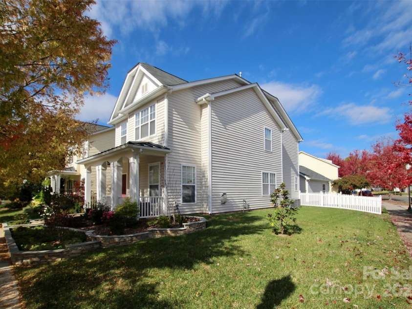 12123 Monteith Grove Drive, Huntersville, NC 28078.  MLS# CAR4229051, YatesRealty ID 2151. 