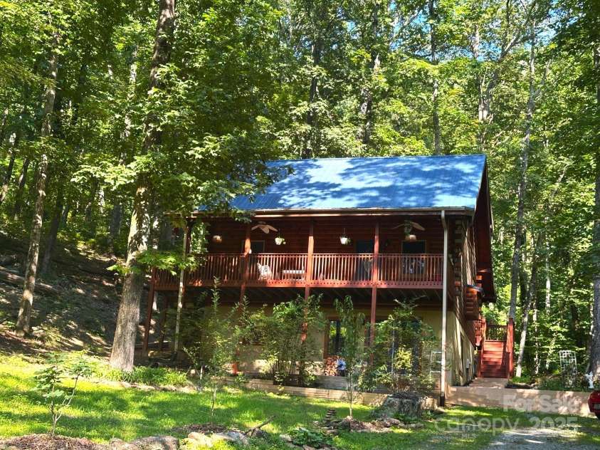 184 Poplar Drive, Lake Lure, NC 28746.  MLS# CAR4285241, YatesRealty ID 2151. 