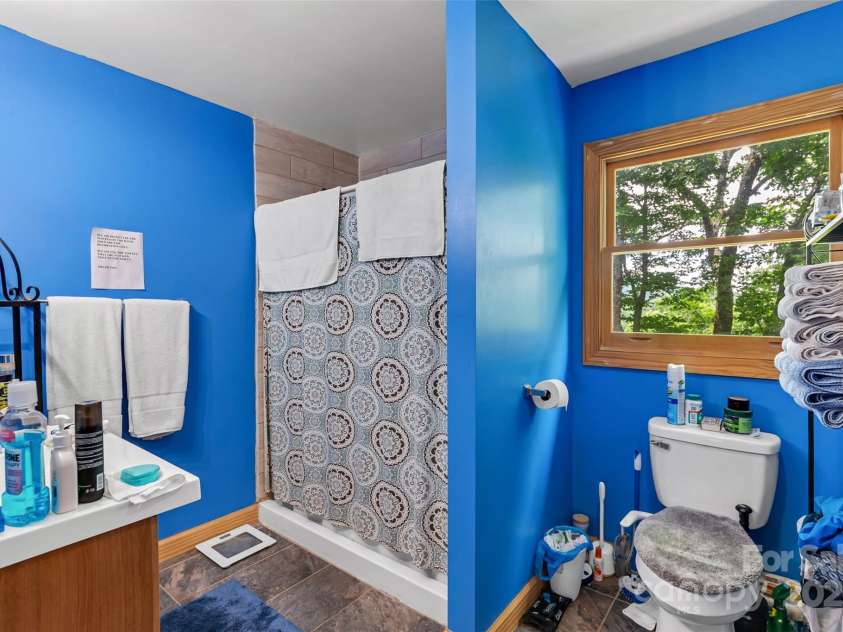 252 Idylwild Lane, Black Mountain, NC 28711.  MLS# CAR4267364, YatesRealty ID 21511. 