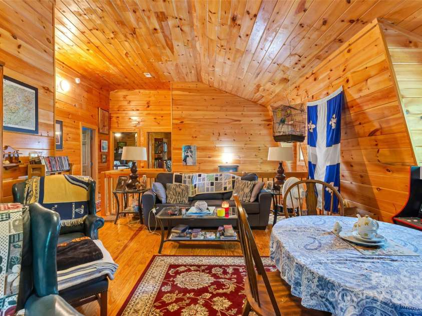 252 Idylwild Lane, Black Mountain, NC 28711.  MLS# CAR4267364, YatesRealty ID 21511. Upper loft area