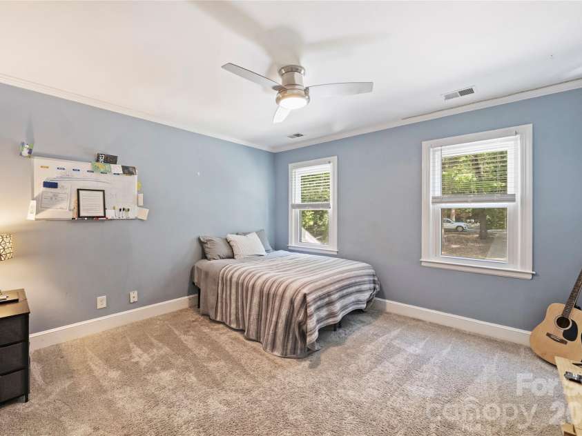 5525 Lancelot Drive, Charlotte, NC 28270.  MLS# CAR4372784, YatesRealty ID 21511. 