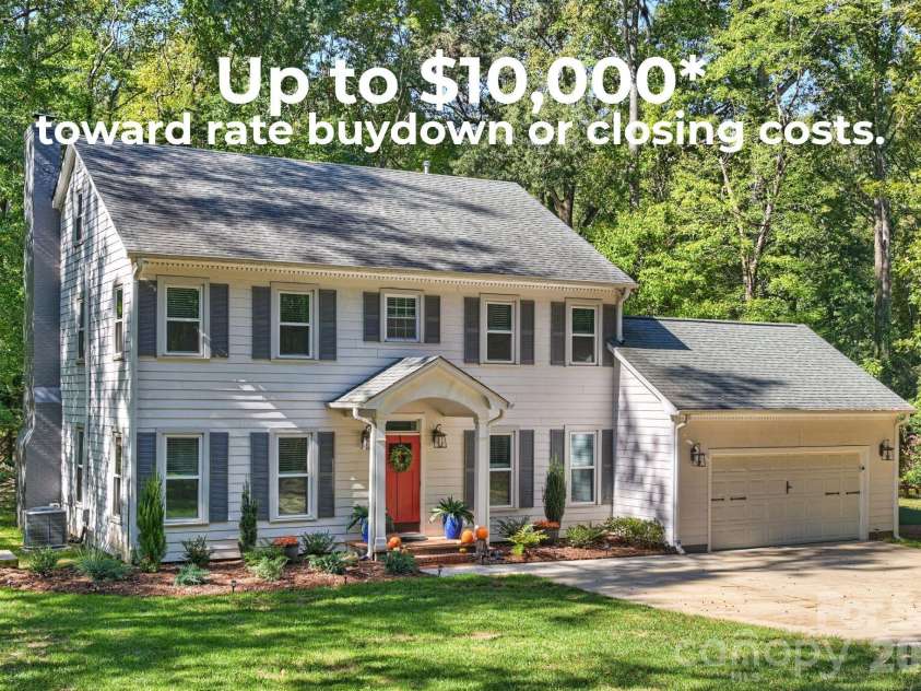 5525 Lancelot Drive, Charlotte, NC 28270.  MLS# CAR4372784, YatesRealty ID 21511. 