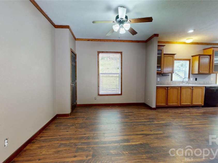 10 Betty's Drive, Waynesville, NC 28786.  MLS# CAR4380497, YatesRealty ID 21512. 