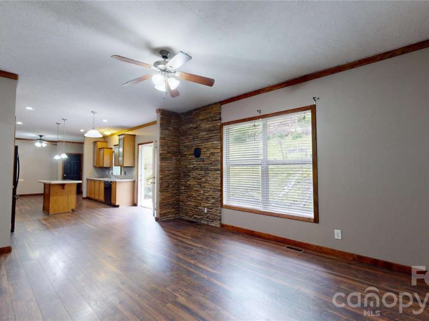10 Betty's Drive, Waynesville, NC 28786.  MLS# CAR4380497, YatesRealty ID 21512. 