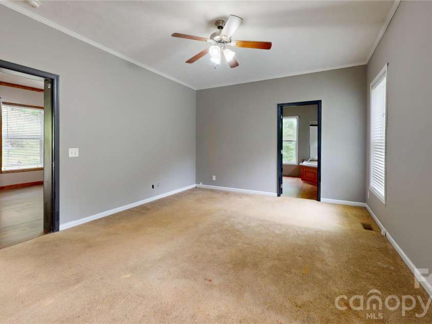 10 Betty's Drive, Waynesville, NC 28786.  MLS# CAR4380497, YatesRealty ID 21512. 