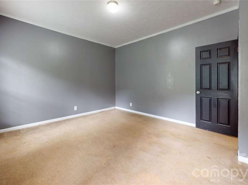 10 Betty's Drive, Waynesville, NC 28786.  MLS# CAR4380497, YatesRealty ID 21512. 