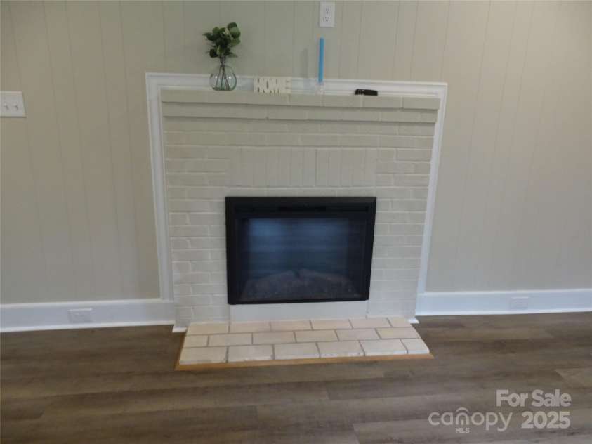 1865 Old Highway 64 Road, Lexington, NC 27292.  MLS# CAR4259772, YatesRealty ID 21517. 