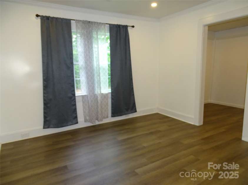 1865 Old Highway 64 Road, Lexington, NC 27292.  MLS# CAR4259772, YatesRealty ID 21517. 