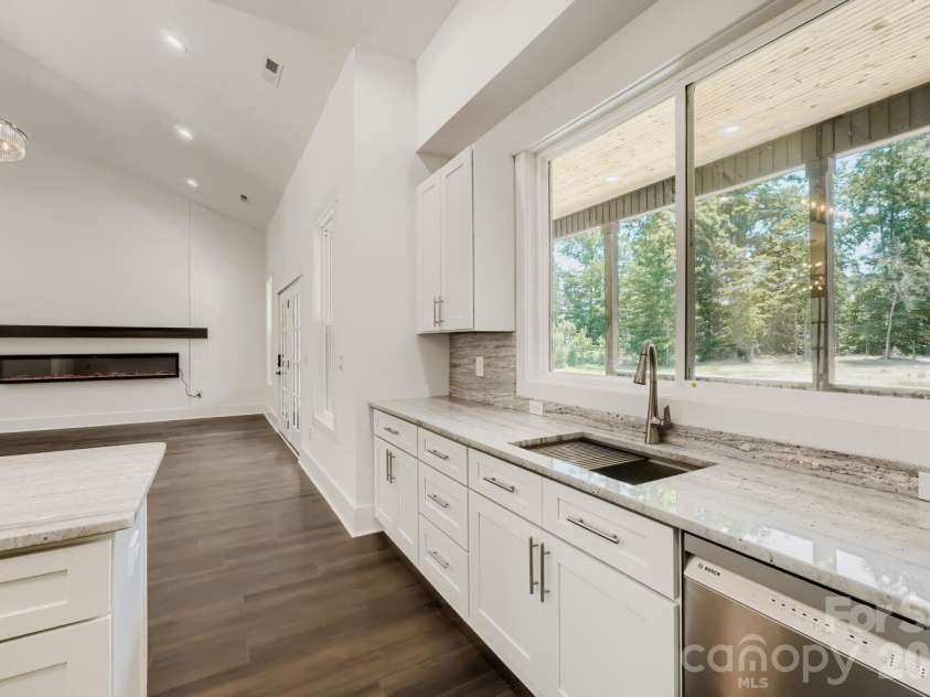 321 Stone Ridge Drive, Salisbury, NC 28146.  MLS# CAR4350139, YatesRealty ID 21517. 