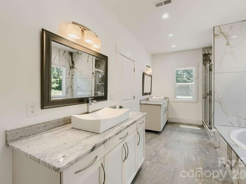 321 Stone Ridge Drive, Salisbury, NC 28146.  MLS# CAR4350139, YatesRealty ID 21517. 