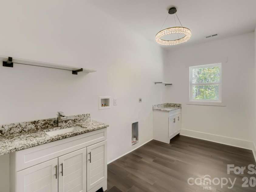321 Stone Ridge Drive, Salisbury, NC 28146.  MLS# CAR4350139, YatesRealty ID 21517. 