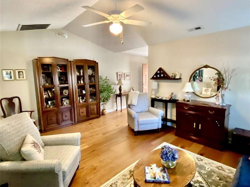 101 Keswick Lane, Mooresville, NC 28117.  MLS# CAR4251834, YatesRealty ID 21518. Living Room.