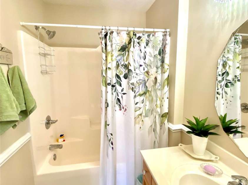 101 Keswick Lane, Mooresville, NC 28117.  MLS# CAR4317962, YatesRealty ID 21518. Bathroom 2 at front entance area of home.