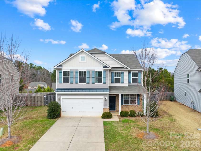 124 Tasman Drive, Mount Holly, NC 28120.  MLS# CAR4353970, YatesRealty ID 21519. 