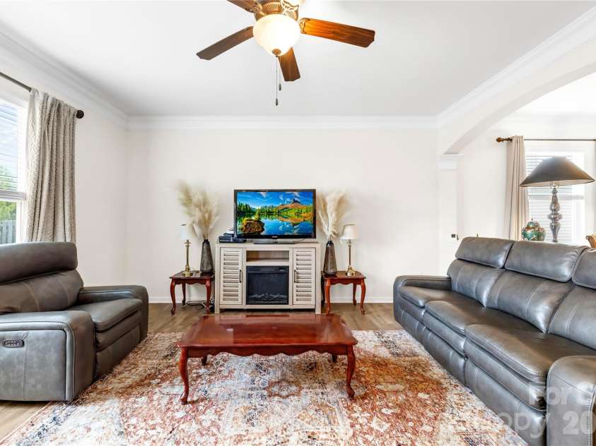 124 Tasman Drive, Mount Holly, NC 28120.  MLS# CAR4353970, YatesRealty ID 21519. 