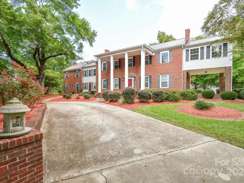 1814 Highway 601 Highway, Pageland, SC 29728.  MLS# CAR4188713, YatesRealty ID 2152. 