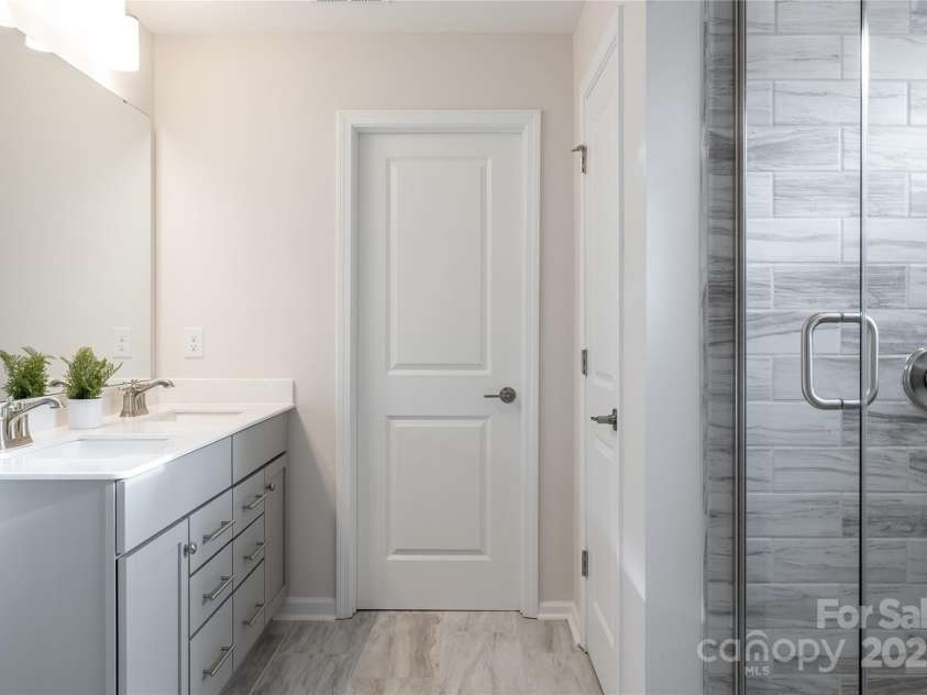 5819 Stewarts Landing Road, Charlotte, NC 28215.  MLS# CAR4332792, YatesRealty ID 2152. REPRESENTATIVE PHOTO