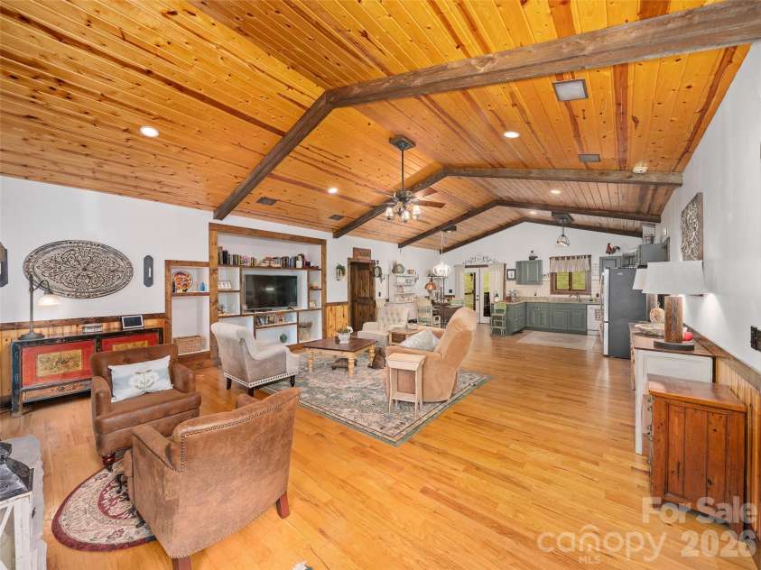 101 Waterwheel Drive, Green Mountain, NC 28740.  MLS# CAR4381594, YatesRealty ID 21520. 