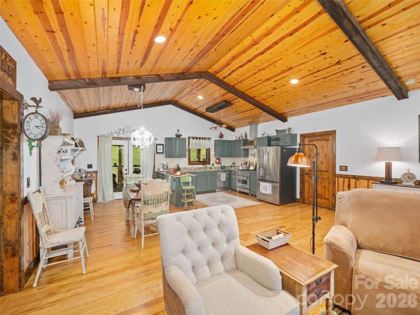 101 Waterwheel Drive, Green Mountain, NC 28740.  MLS# CAR4381594, YatesRealty ID 21520. 