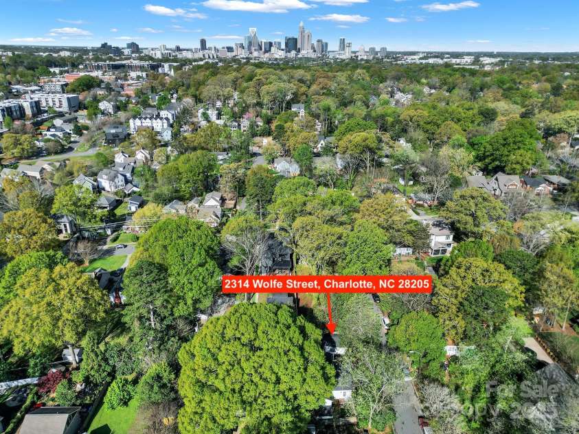2314 Wolfe Street, Charlotte, NC 28205.  MLS# CAR4274338, YatesRealty ID 21520. 