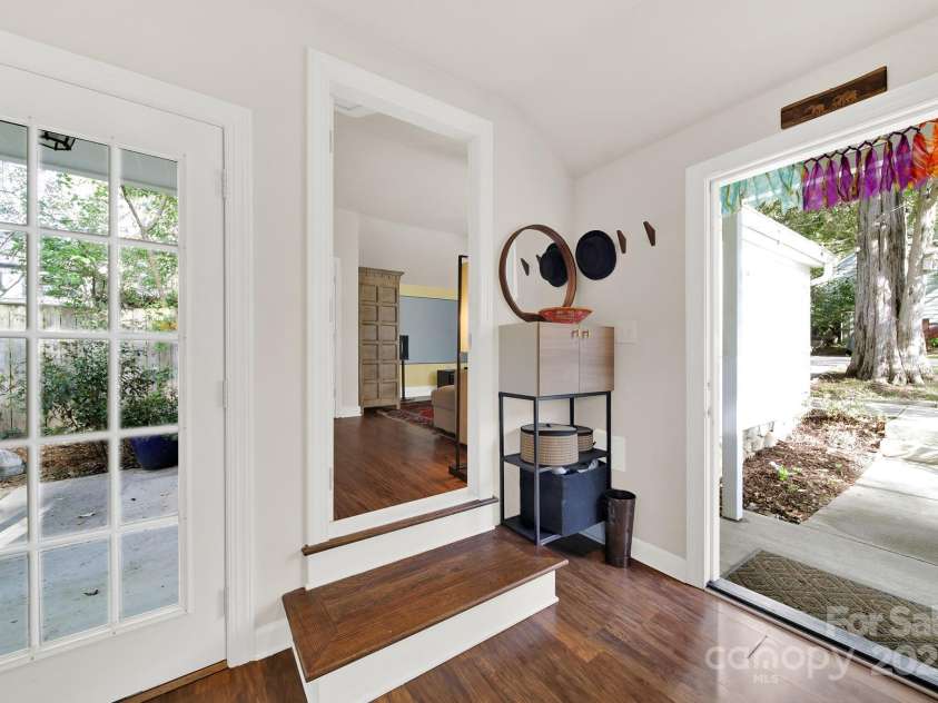 2314 Wolfe Street, Charlotte, NC 28205.  MLS# CAR4274338, YatesRealty ID 21520. 