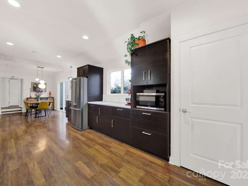 2314 Wolfe Street, Charlotte, NC 28205.  MLS# CAR4274338, YatesRealty ID 21520. 