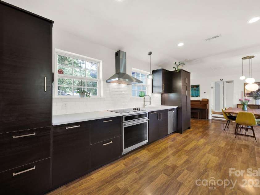 2314 Wolfe Street, Charlotte, NC 28205.  MLS# CAR4274338, YatesRealty ID 21520. 