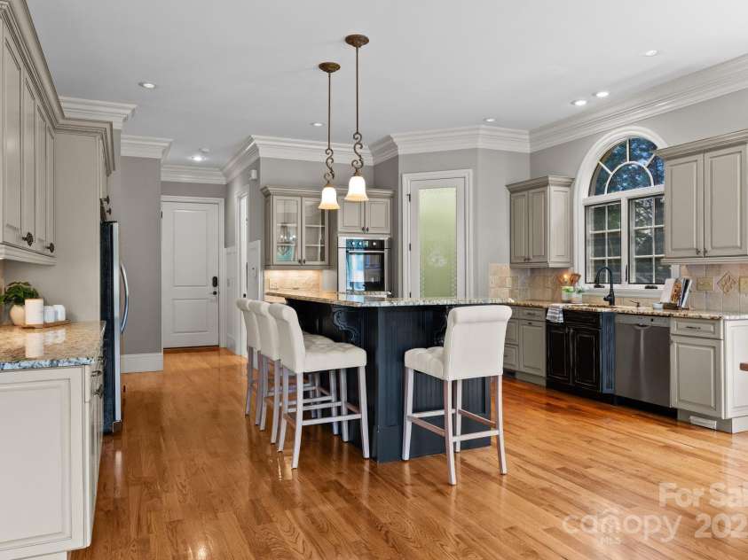 14010 McCord Road, Huntersville, NC 28078.  MLS# CAR4256441, YatesRealty ID 21521. 