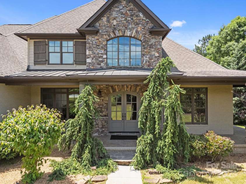 14010 McCord Road, Huntersville, NC 28078.  MLS# CAR4256441, YatesRealty ID 21521. 