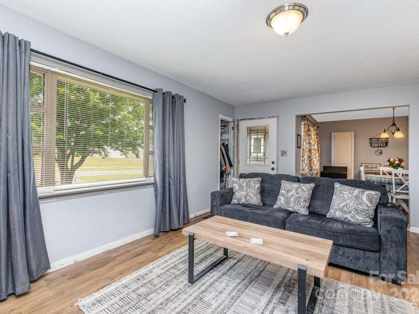 2210 Joes Lake Road, Shelby, NC 28152.  MLS# CAR4264749, YatesRealty ID 21523. 