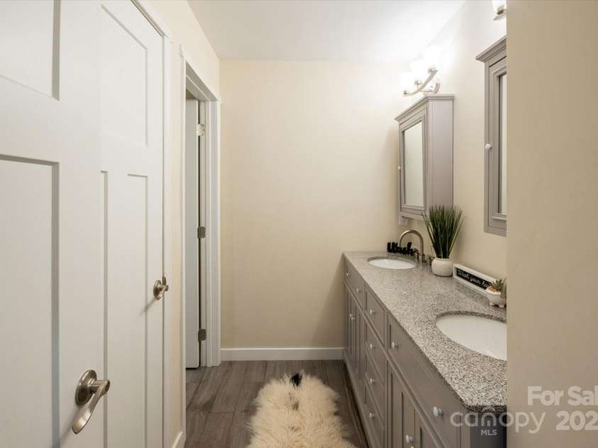 78 Grace Estates Drive, Marion, NC 28752.  MLS# CAR4258253, YatesRealty ID 21524. 