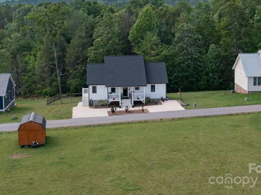 78 Grace Estates Drive, Marion, NC 28752.  MLS# CAR4258253, YatesRealty ID 21524. 