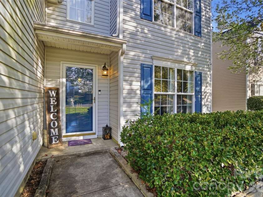 111 Austin Run Court, Kannapolis, NC 28083.  MLS# CAR4360430, YatesRealty ID 21525. 