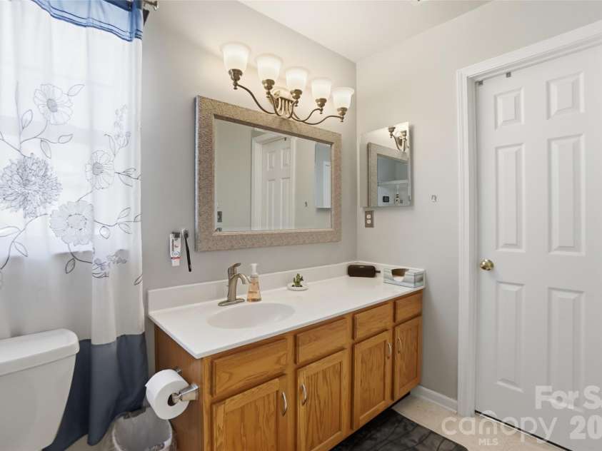 111 Austin Run Court, Kannapolis, NC 28083.  MLS# CAR4360430, YatesRealty ID 21525. 